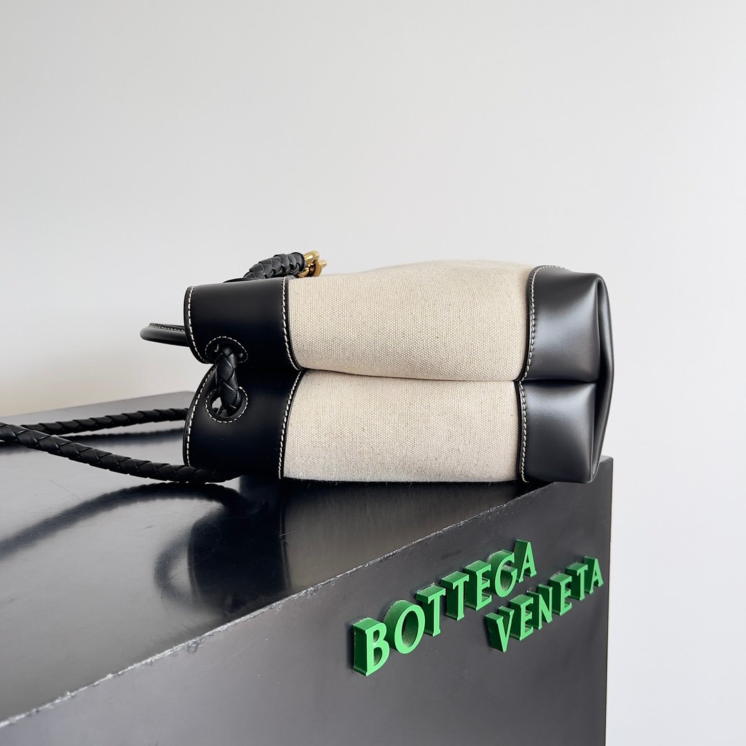 BOTTEGA VENETA - Image 3