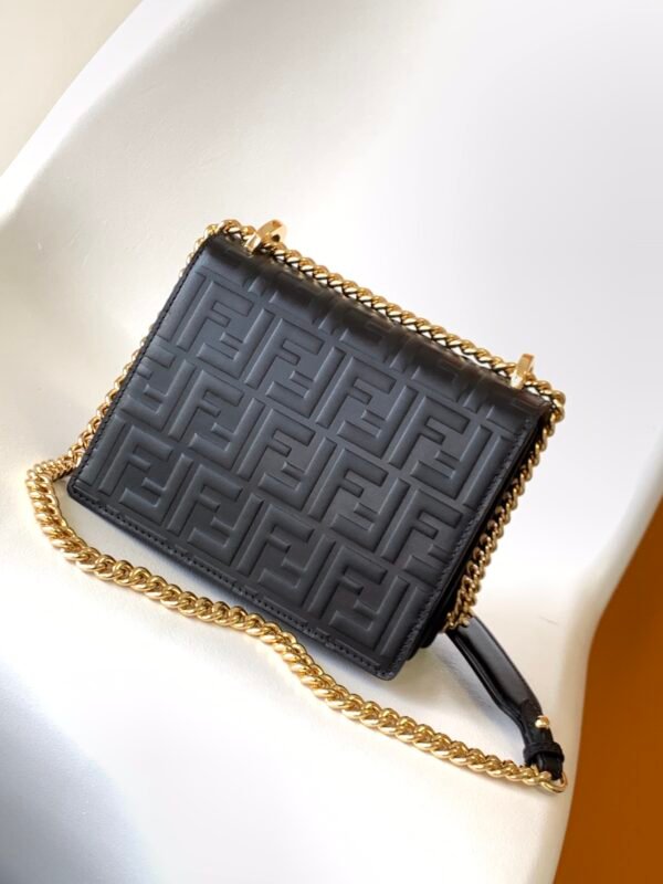 FENDI BAG - Image 4