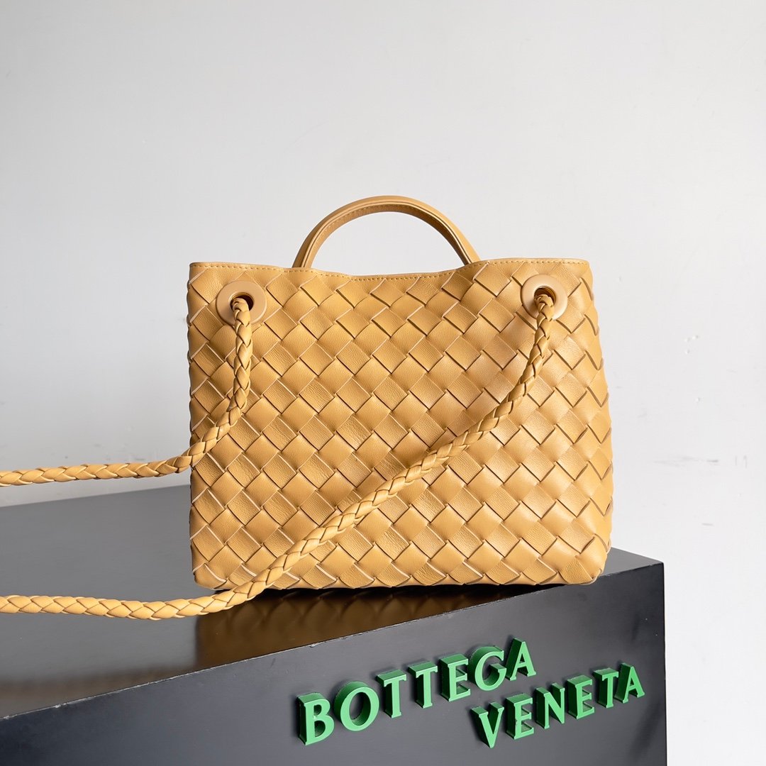 BOTTEGA VENETA - Image 3