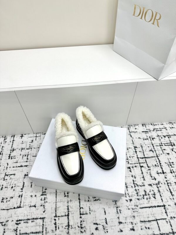 Dior women
