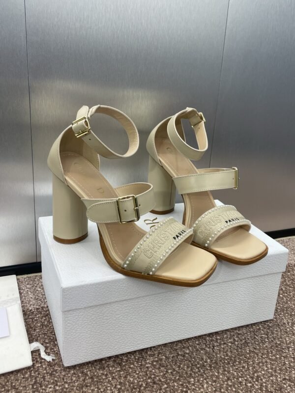 Dior women - Image 3