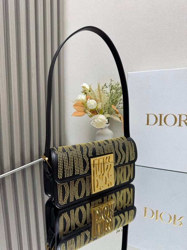 DIOR - Image 3
