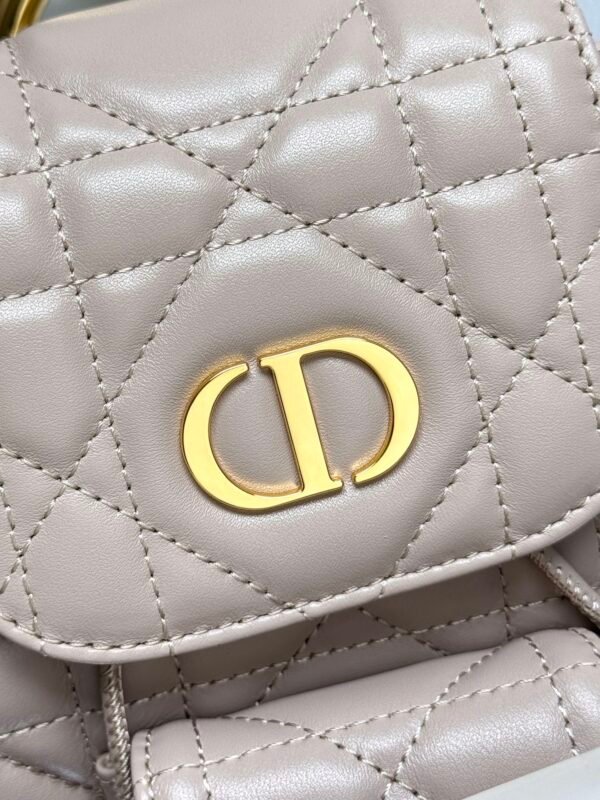 DIOR - Image 3