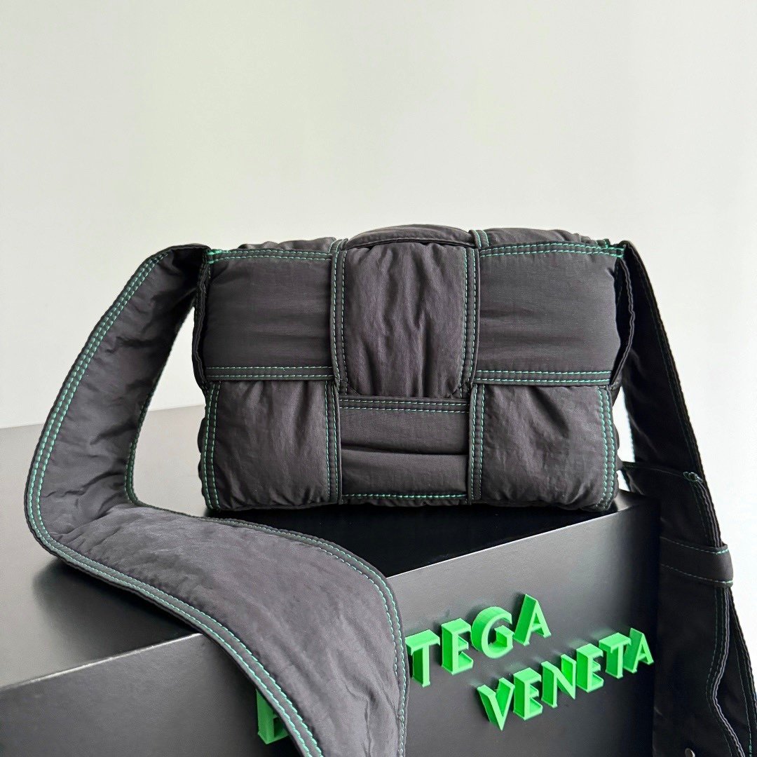 BOTTEGA VENETA - Image 3