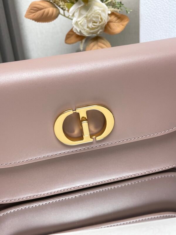 DIOR - Image 3