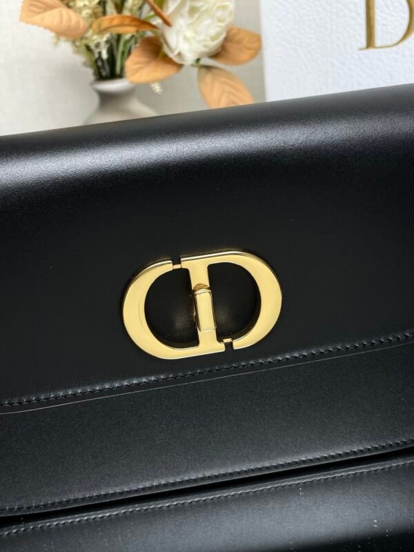 DIOR - Image 3