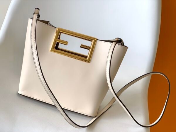FENDI BAG