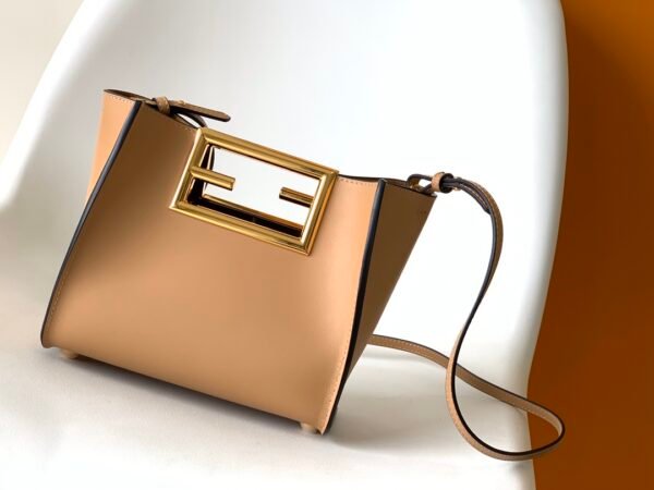 FENDI BAG