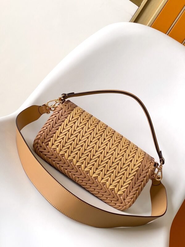 FENDI BAG - Image 4