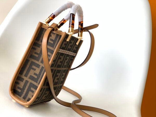 FENDI BAG - Image 4