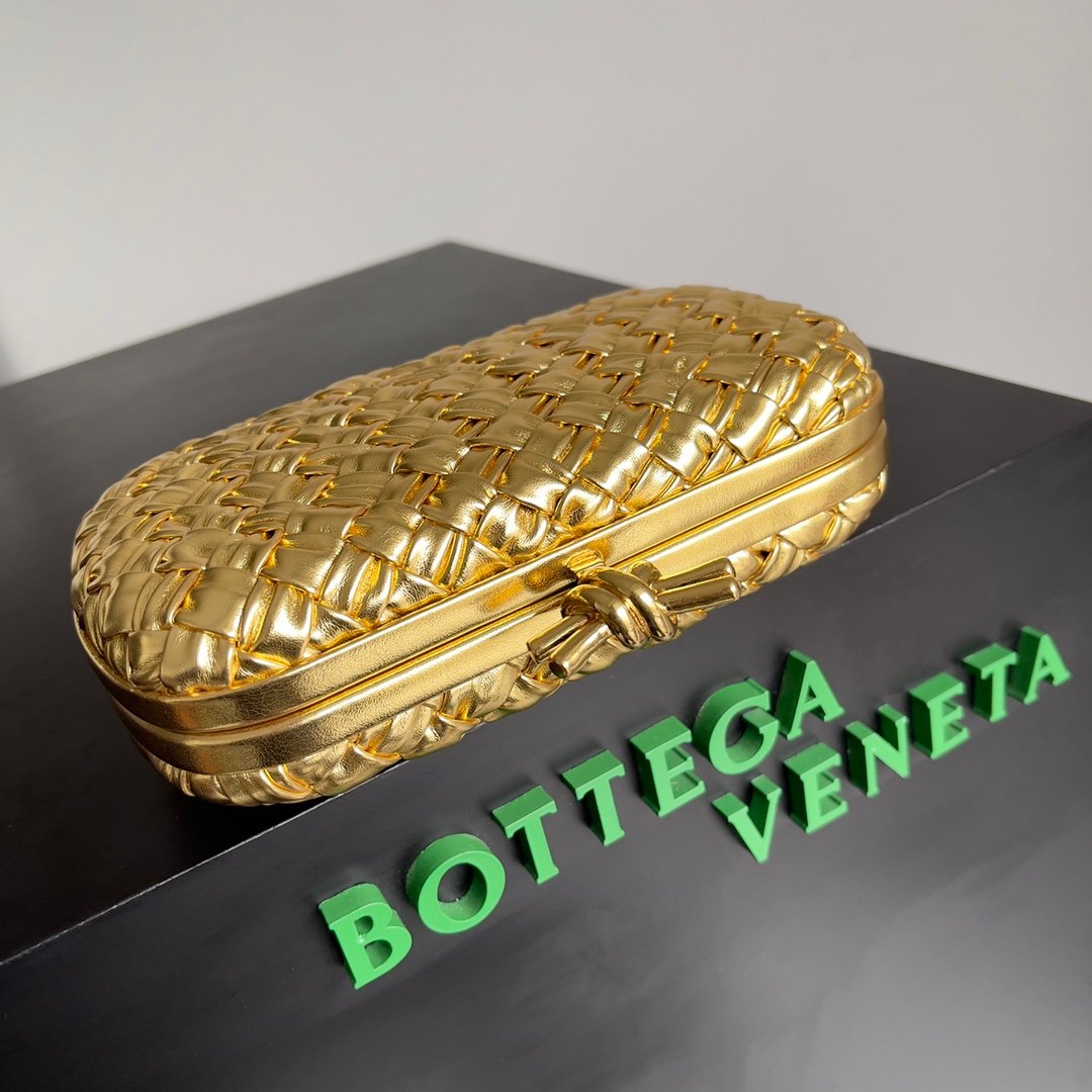 BOTTEGA VENETA - Image 3