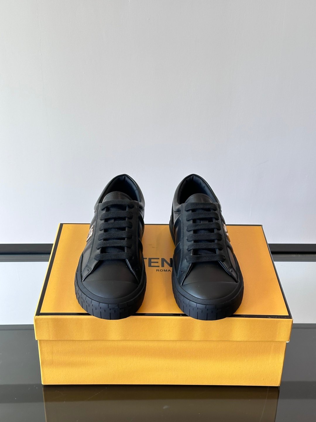 FENDI Man - Image 3