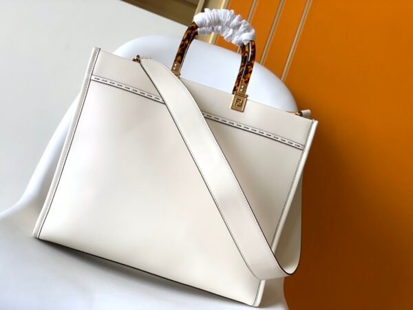 FENDI BAG - Image 4