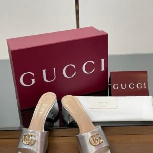 CUCCI WOMEN