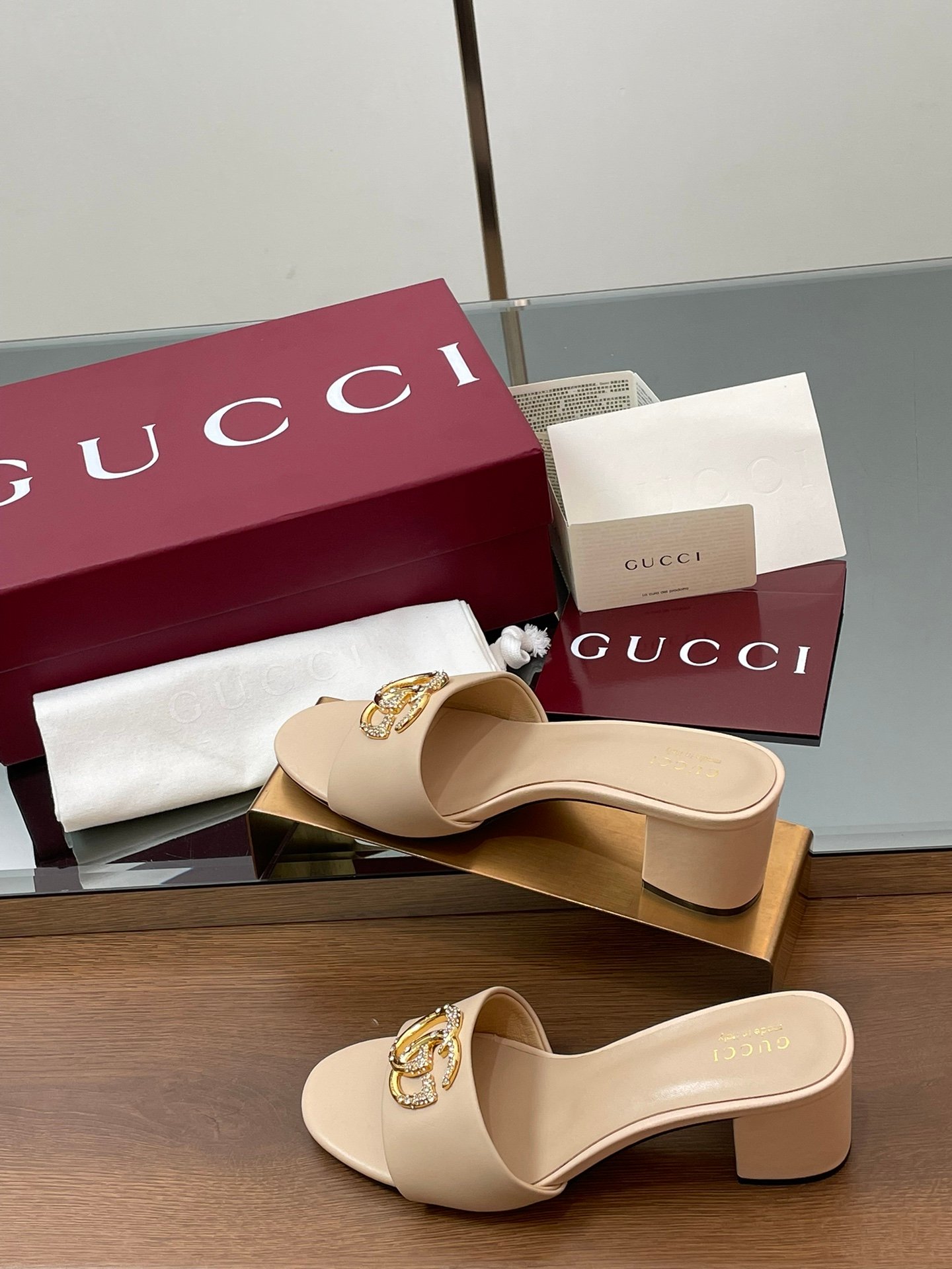 CUCCI WOMEN - Image 3
