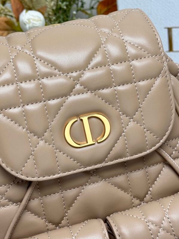 DIOR - Image 3