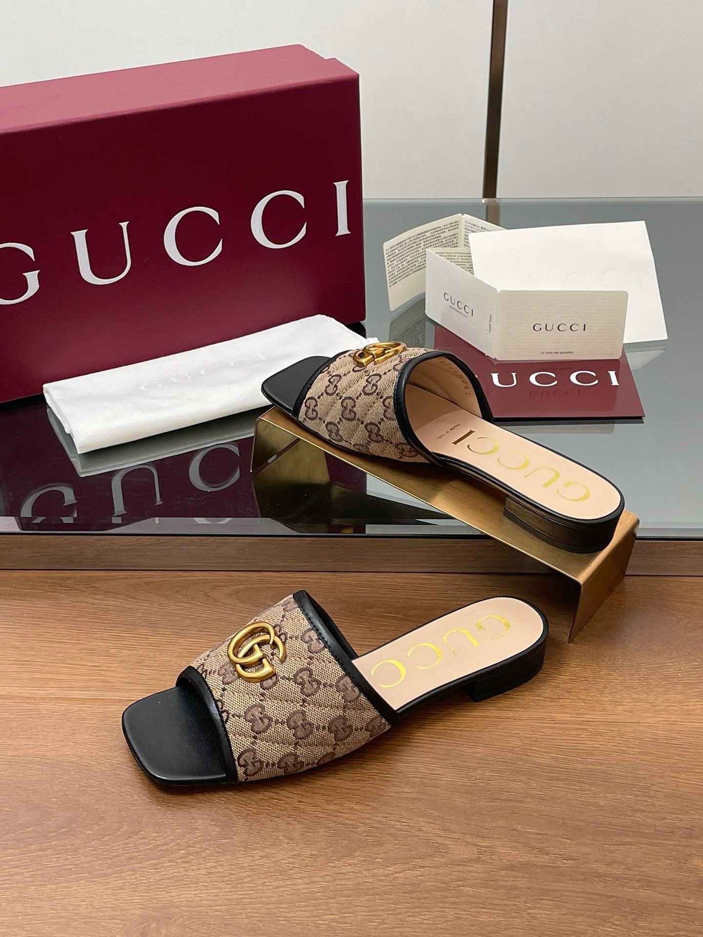CUCCI WOMEN - Image 3