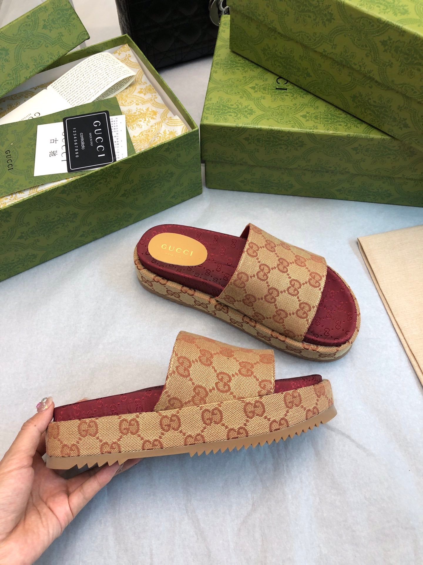 CUCCI WOMEN - Image 3