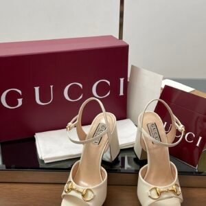 CUCCI  WOMEN