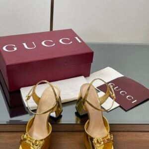 CUCCI  WOMEN