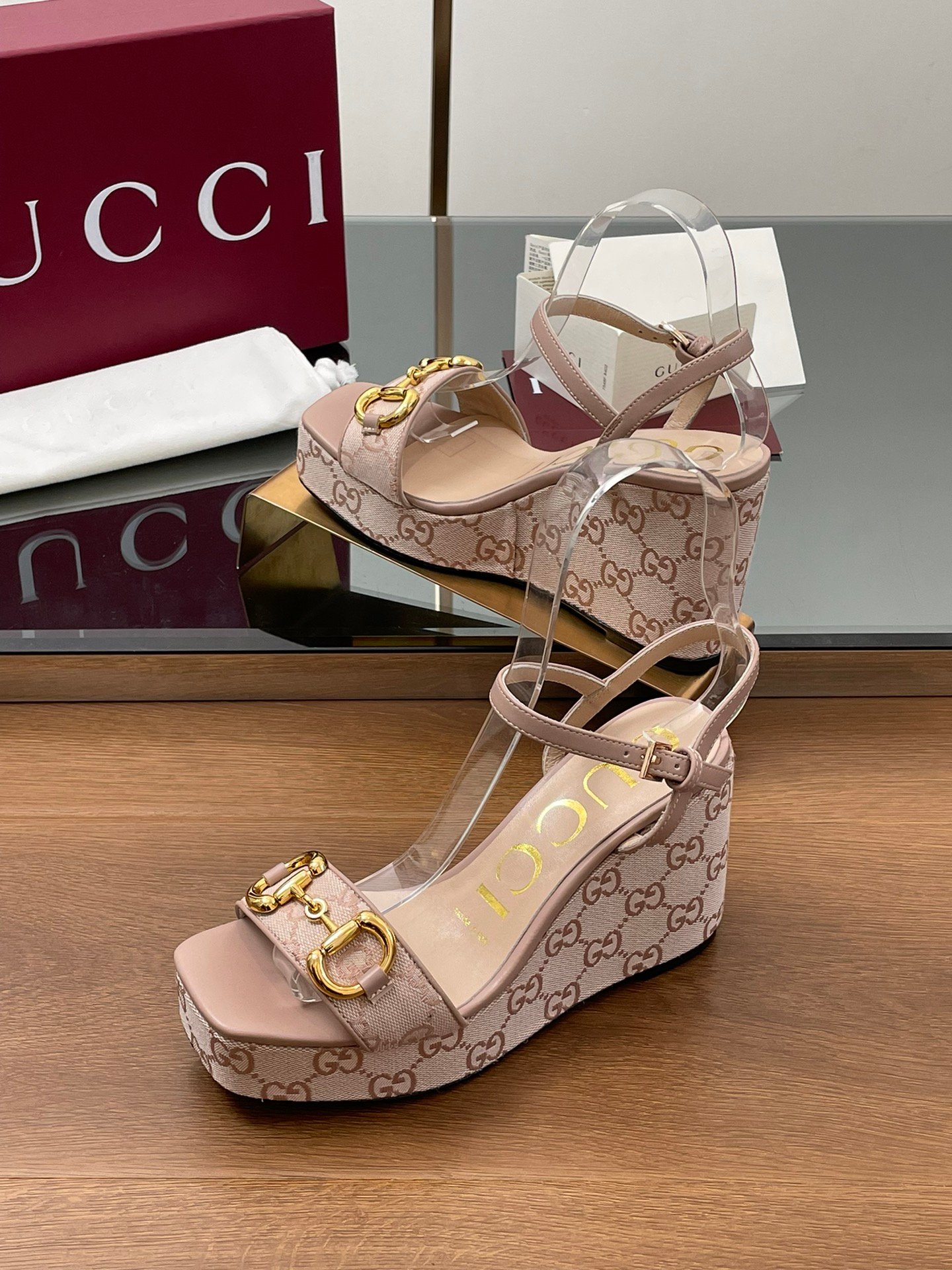 CUCCI WOMEN - Image 3
