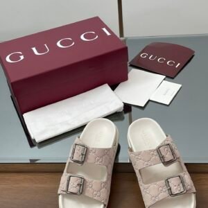 CUCCI WOMEN