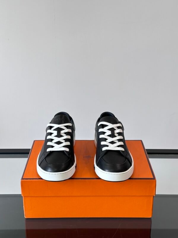 HERMES Man - Image 3