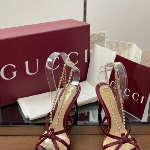 CUCCI  WOMEN