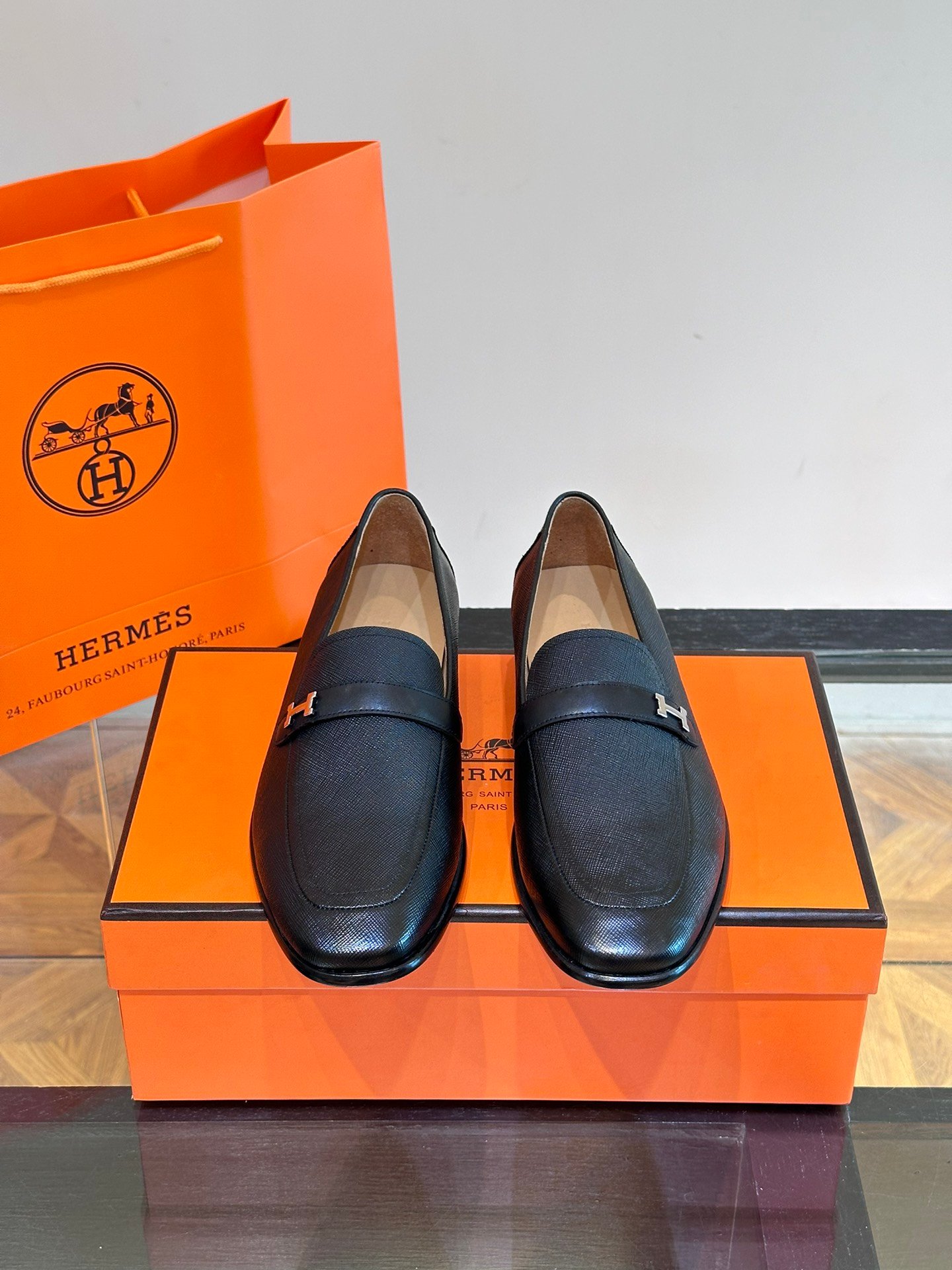 HERMES Man - Image 3