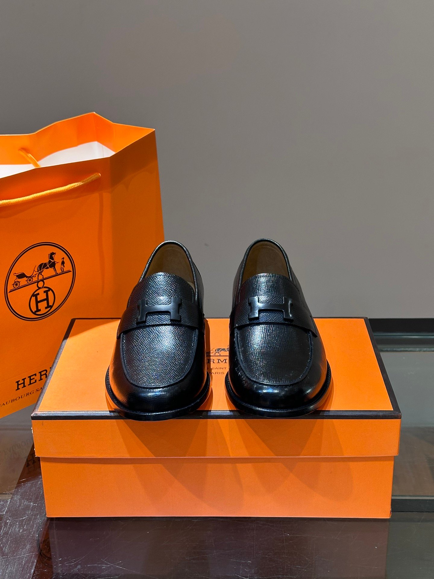 HERMES Man - Image 3