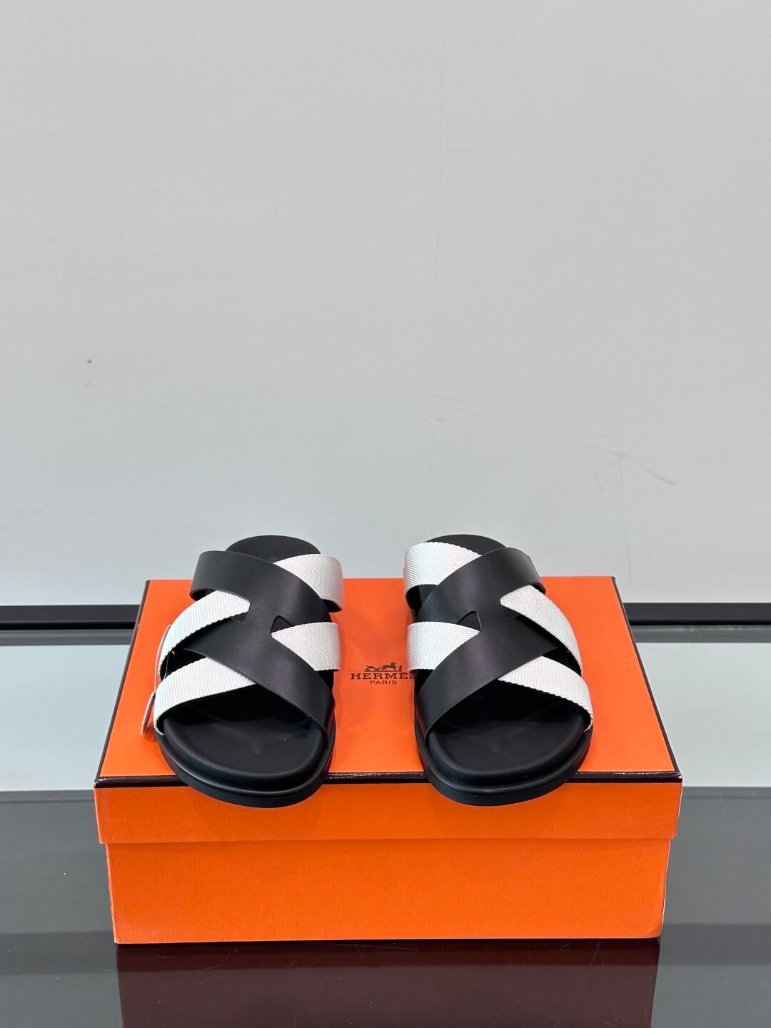 HERMES Man - Image 3