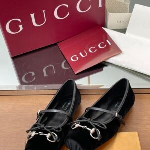 CUCCI  WOMEN