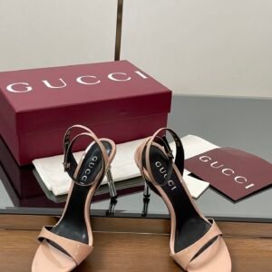CUCCI  WOMEN