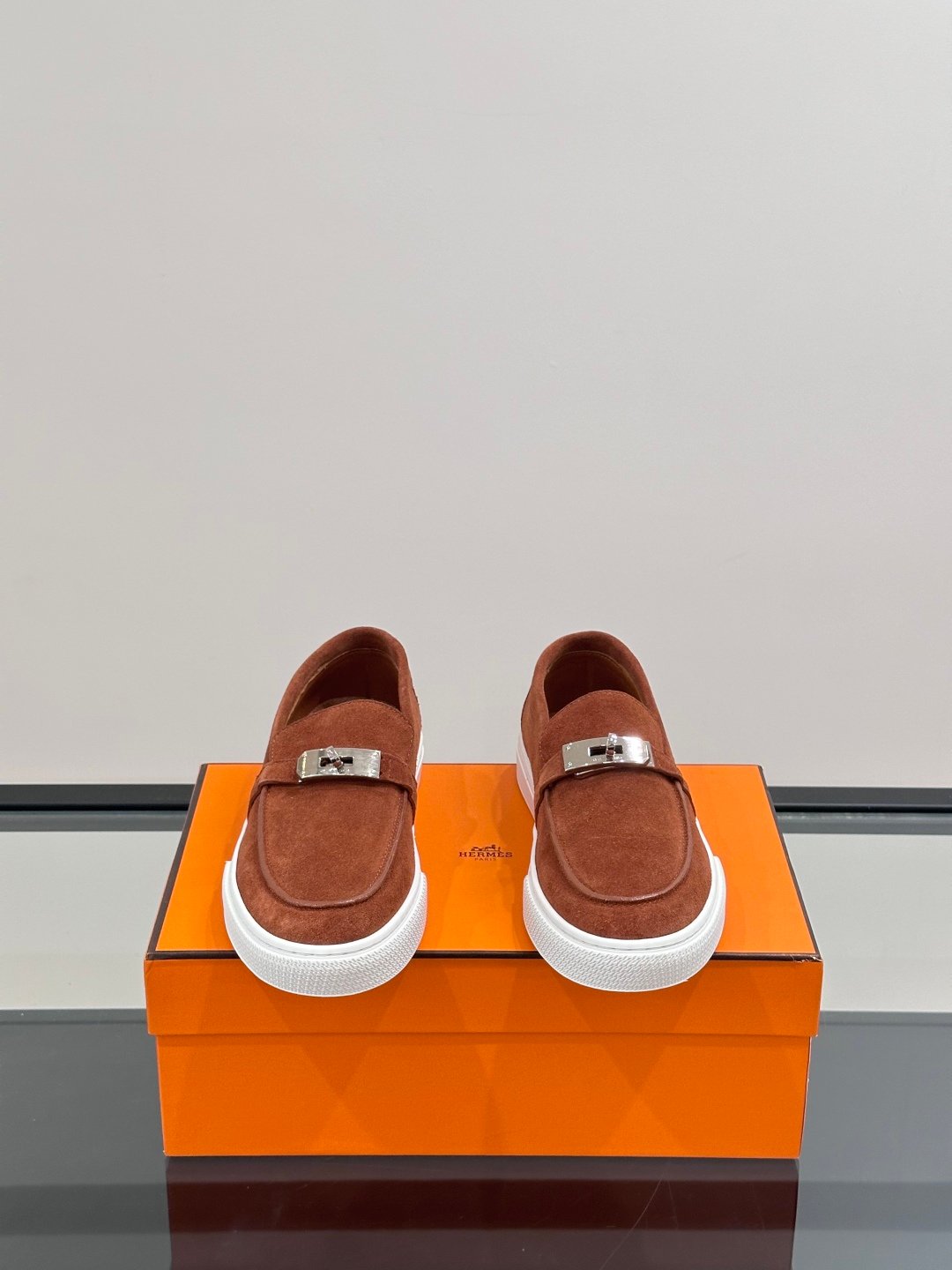 HERMES Man - Image 3