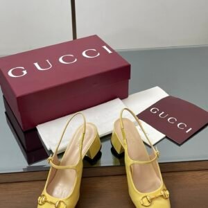 CUCCI  WOMEN
