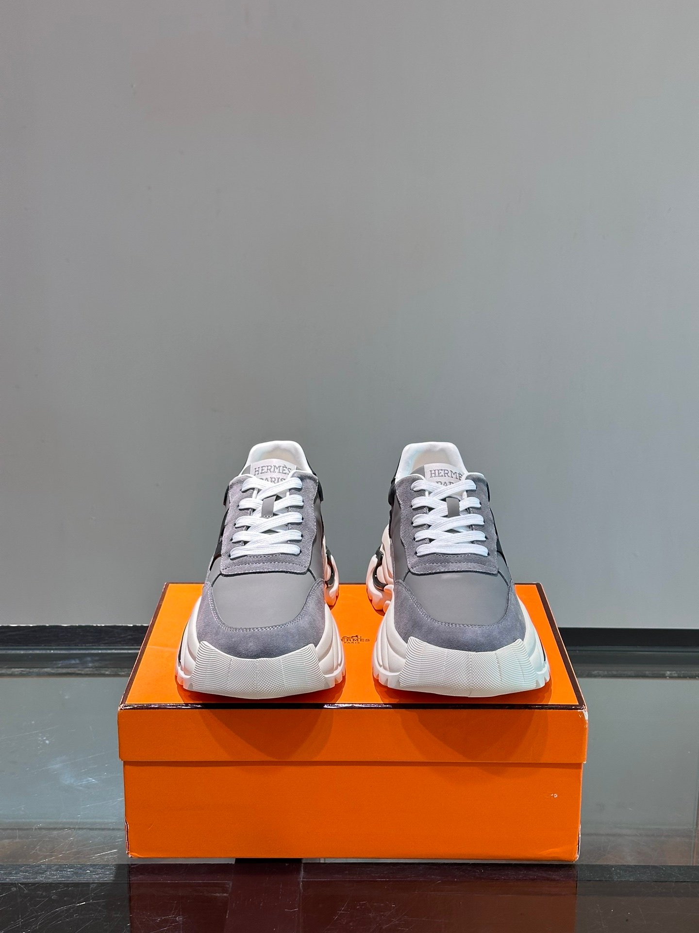 HERMES Man - Image 3