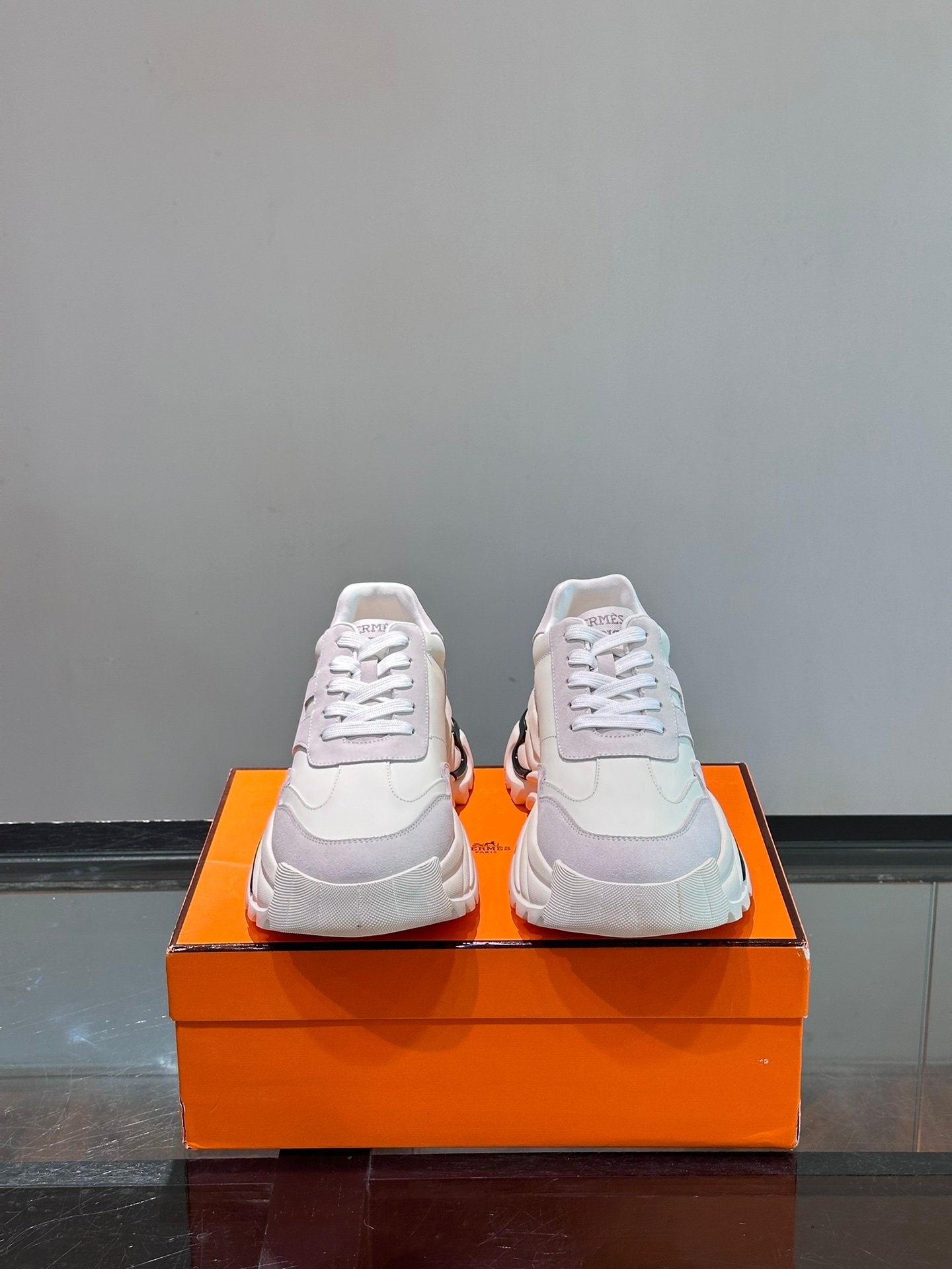 HERMES Man - Image 3