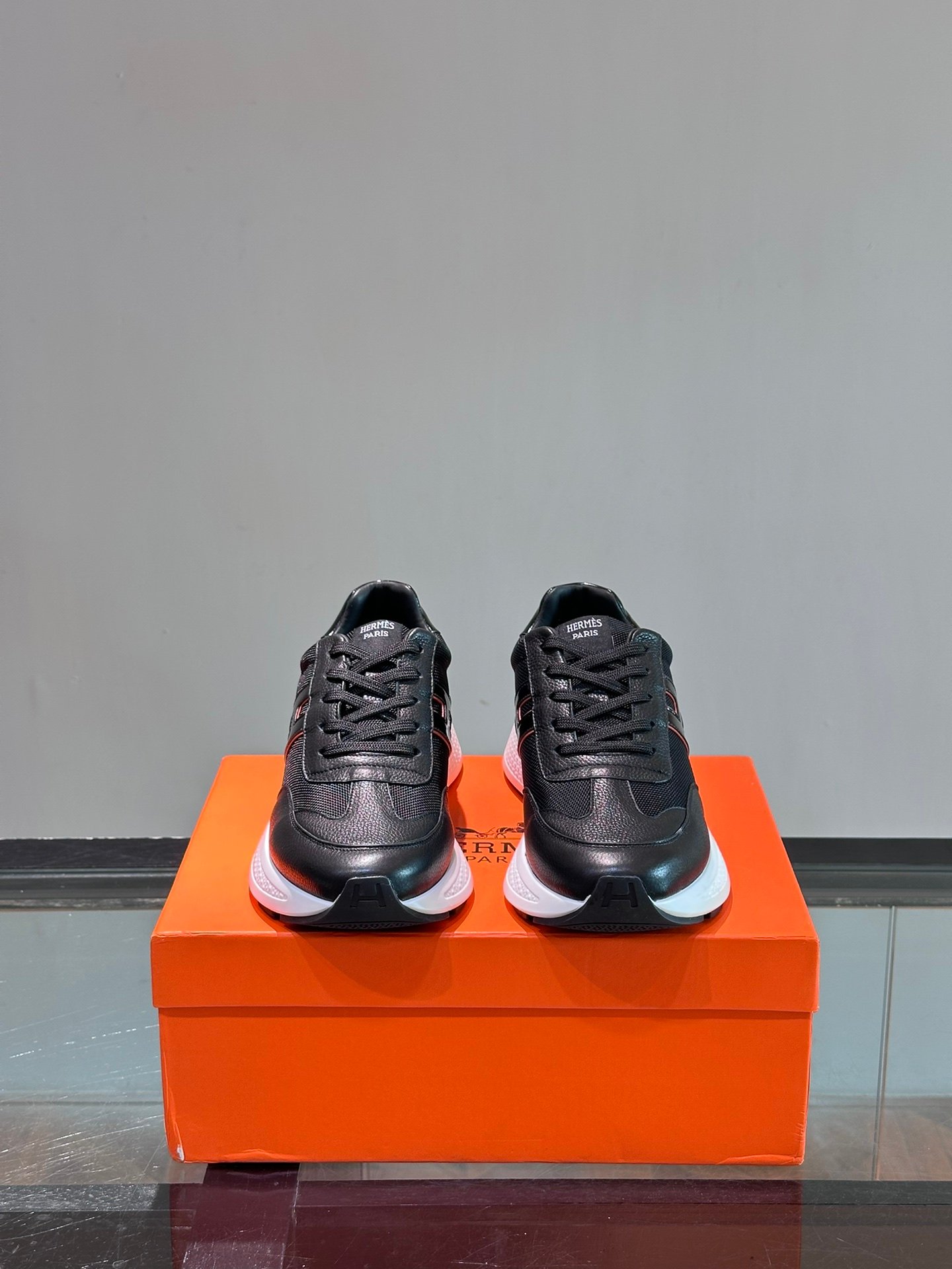 HERMES Man - Image 3