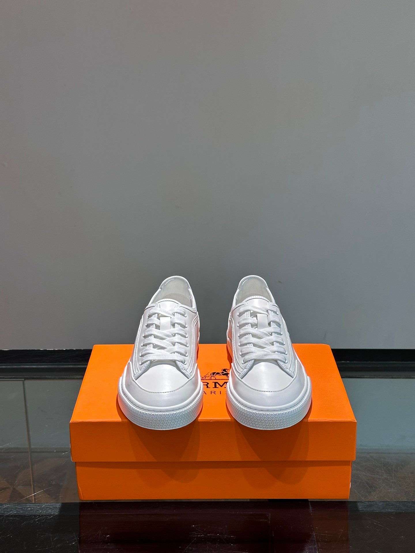 HERMES Man - Image 3