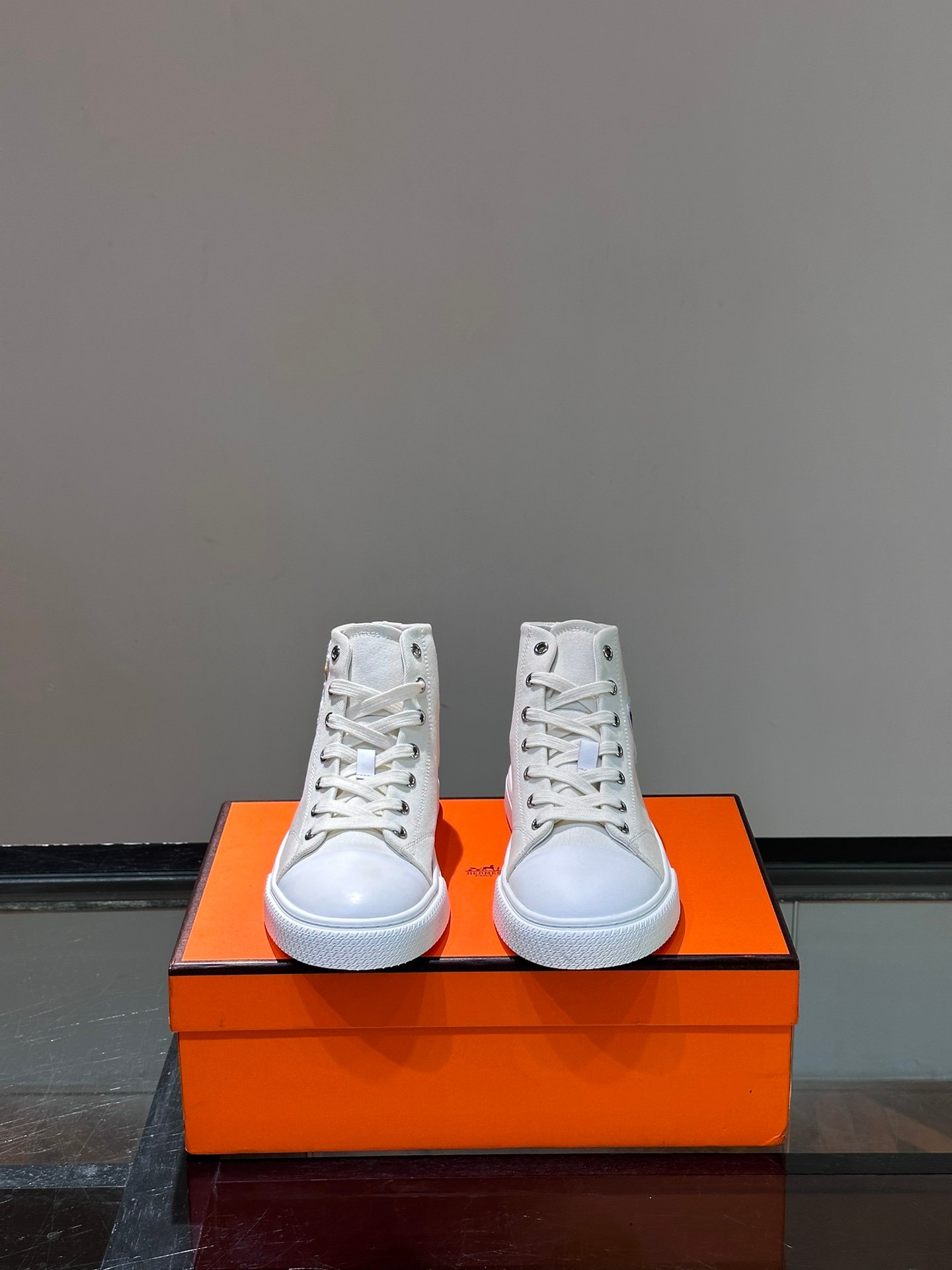 HERMES Man - Image 3