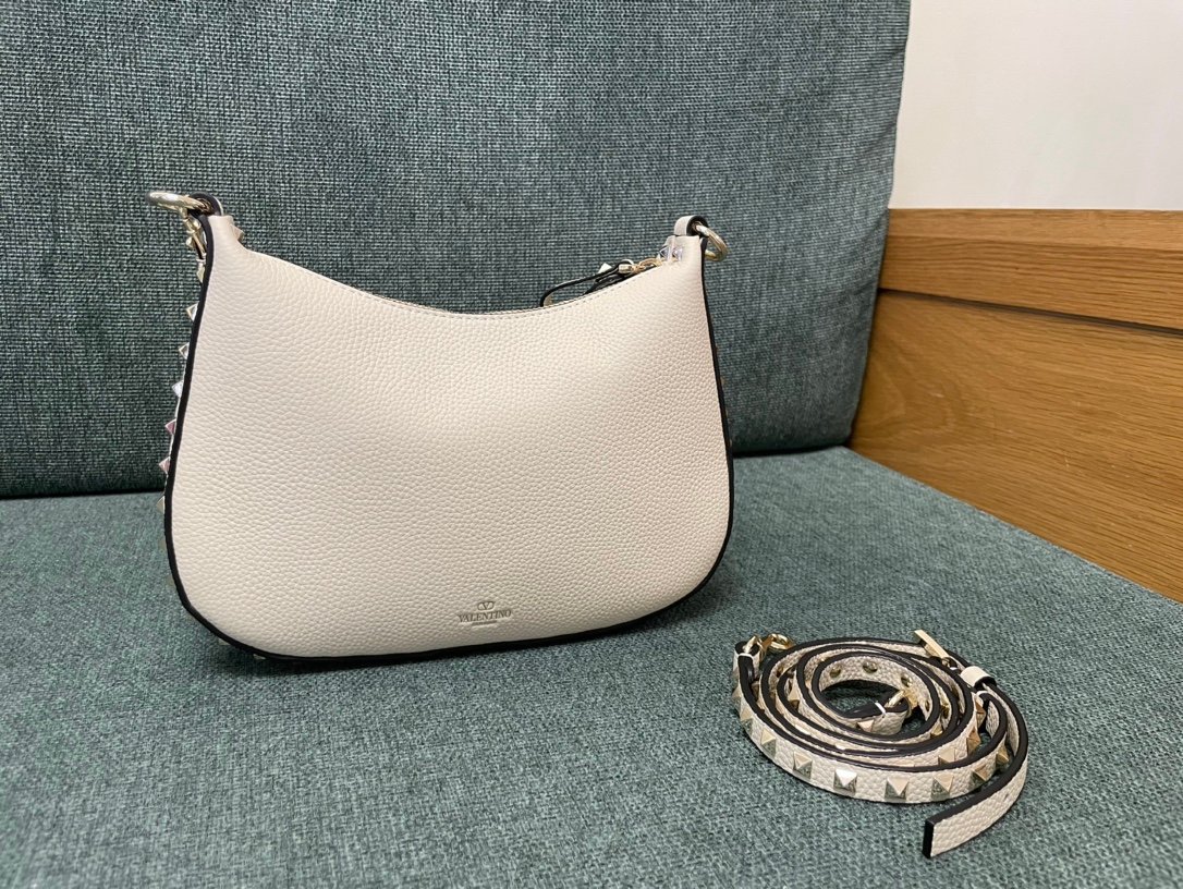 Valentino Bag - Image 7