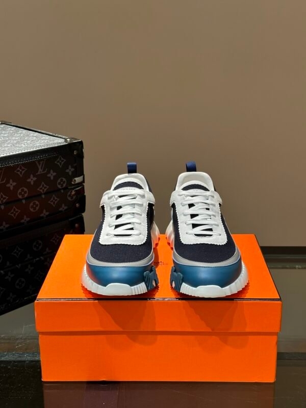 HERMES Man - Image 3