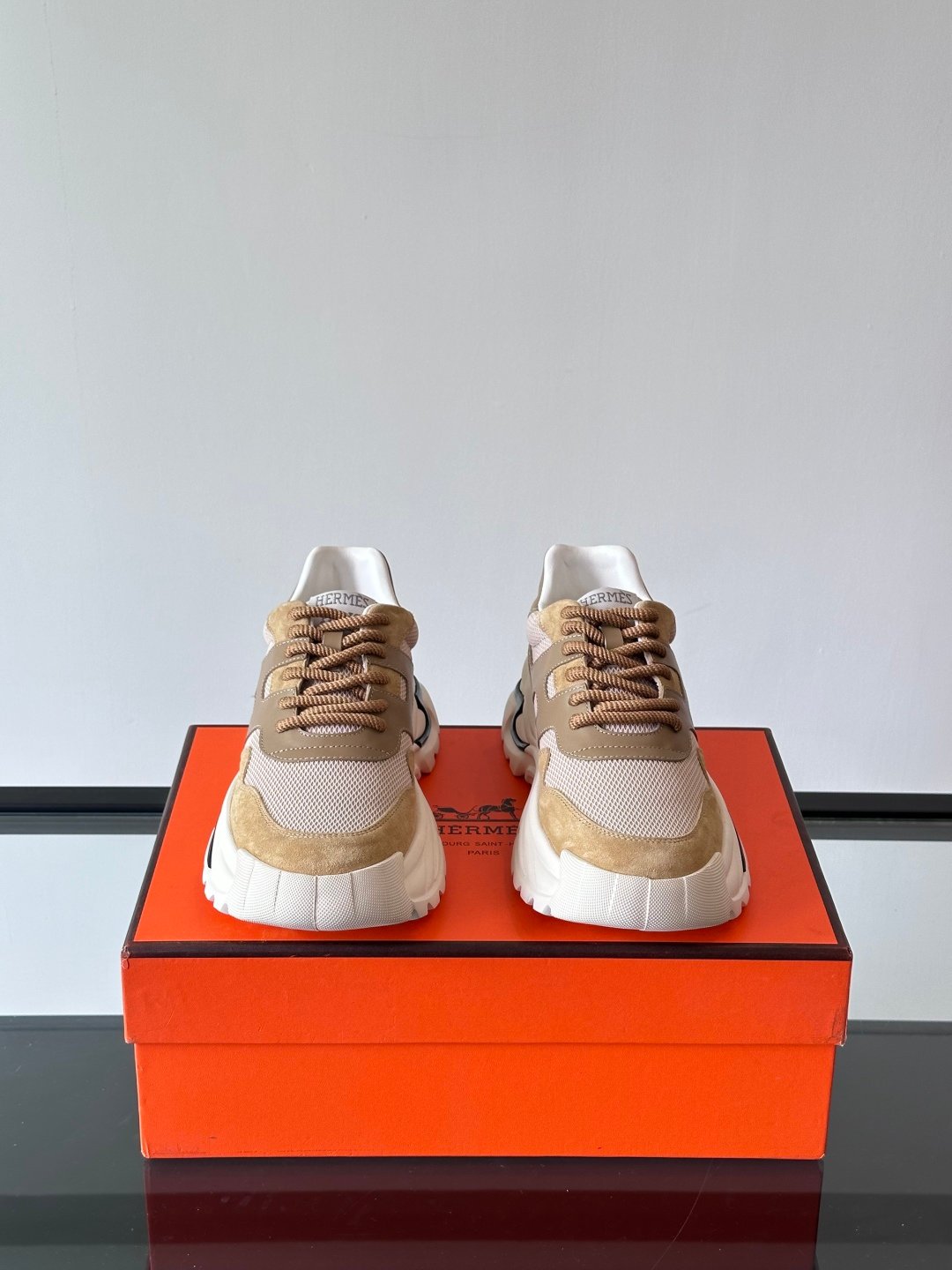 HERMES Man - Image 3