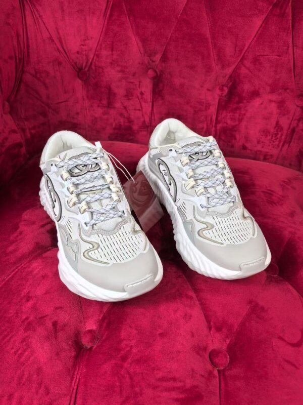 CUCCI  WOMEN - Image 3
