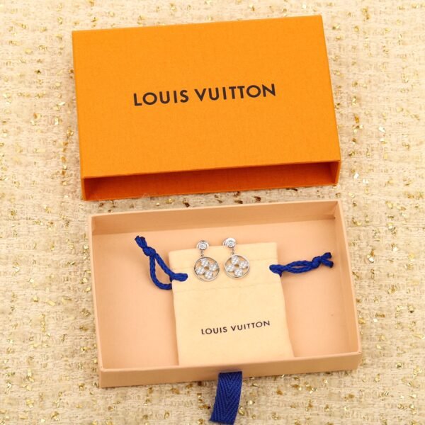 LV - Image 3