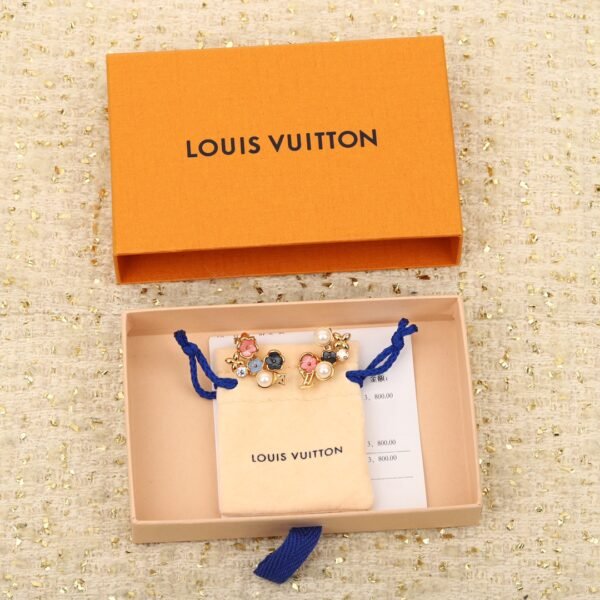 LV - Image 3
