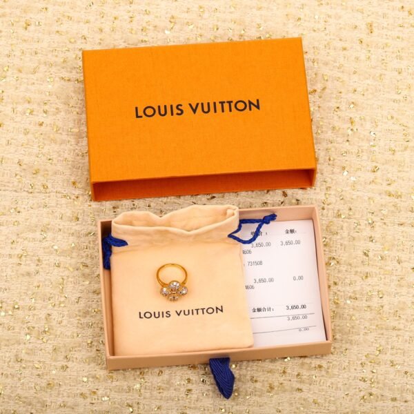 LV - Image 3
