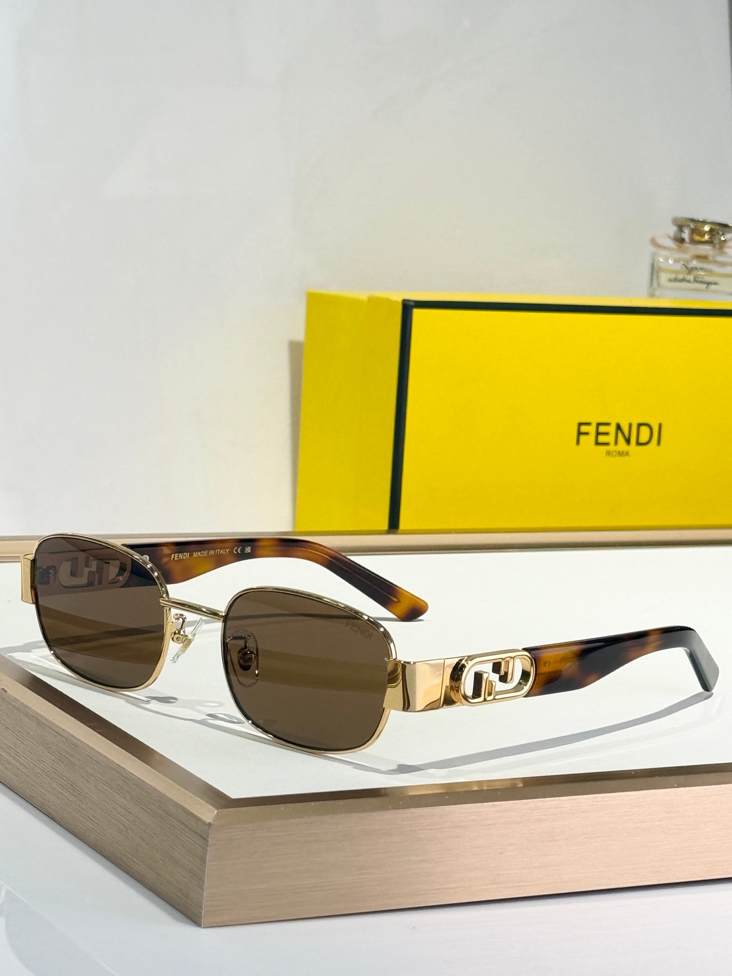 FENDI - Image 4