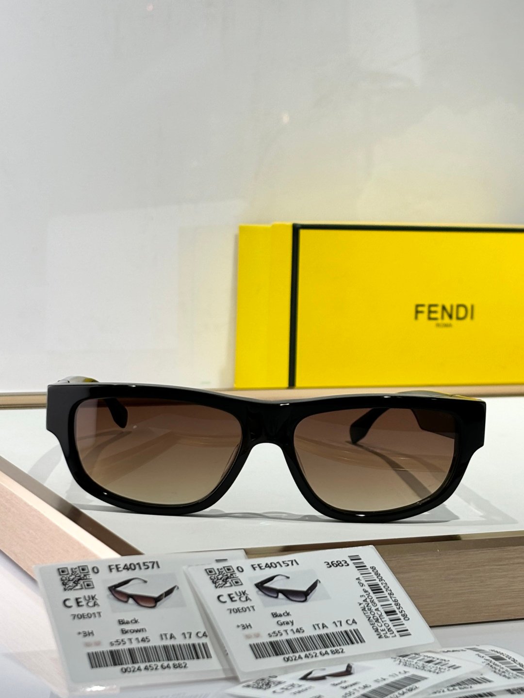 FENDI - Image 4