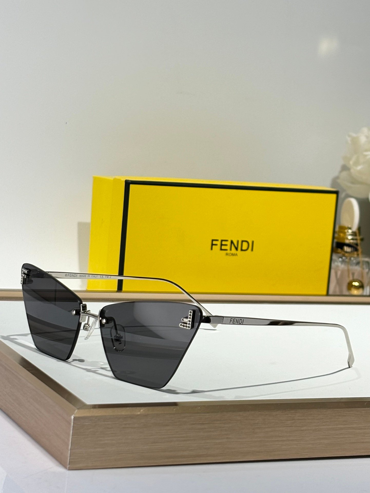 FENDI - Image 4